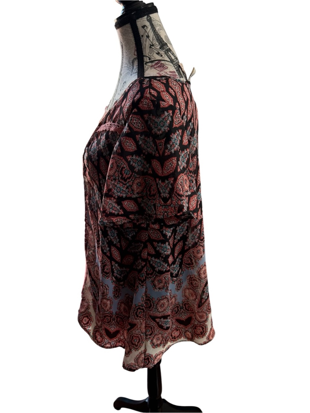 Knox Rose Coral and Black Crochet-Trim Boho Tunic - Picture 2 of 7